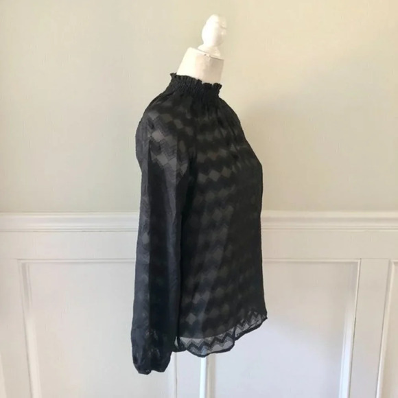 Mossimo Mock Neck Sheer Chevron Long Sleeve Black Blouse XS - Picture 4 of 6